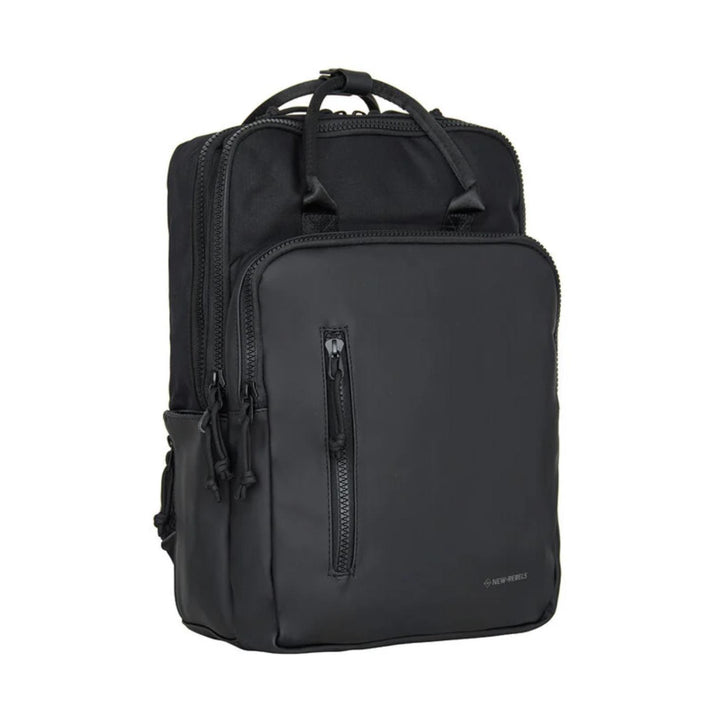 New Rebels Laptoprugzak 51.1446 Bruce- Milwaukee Black 00 New Rebels Laptoprugzak 51.1446 Bruce- Milwaukee Black 00