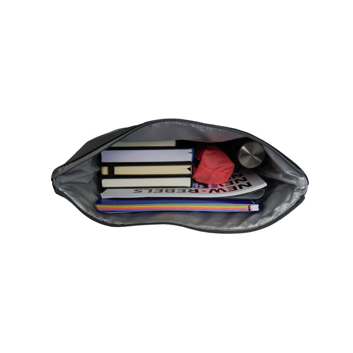 New Rebels Rugzak 51.1327 Trenton Zwart 00 New Rebels Rugzak 51.1327 Trenton Zwart 00