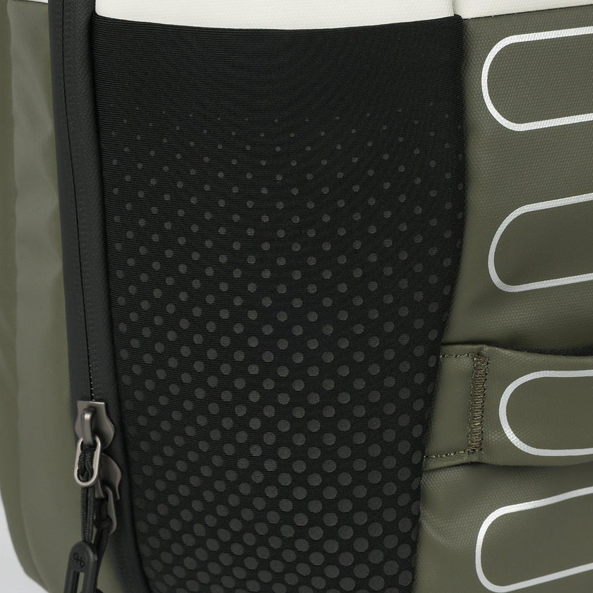 Hedgren Laptoprugzak HCMBP07 Handle M Vaporous grey/olive 904