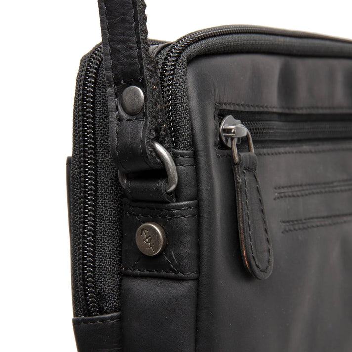 Chesterfield Tas C48.1360 Ellon Zwart 00 Chesterfield Tas C48.1360 Ellon Zwart 00