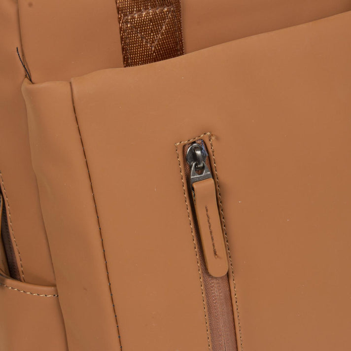 New Rebels Laptoprugzak 51.1293 Miami Cognac 31 New Rebels Laptoprugzak 51.1293 Miami Cognac 31