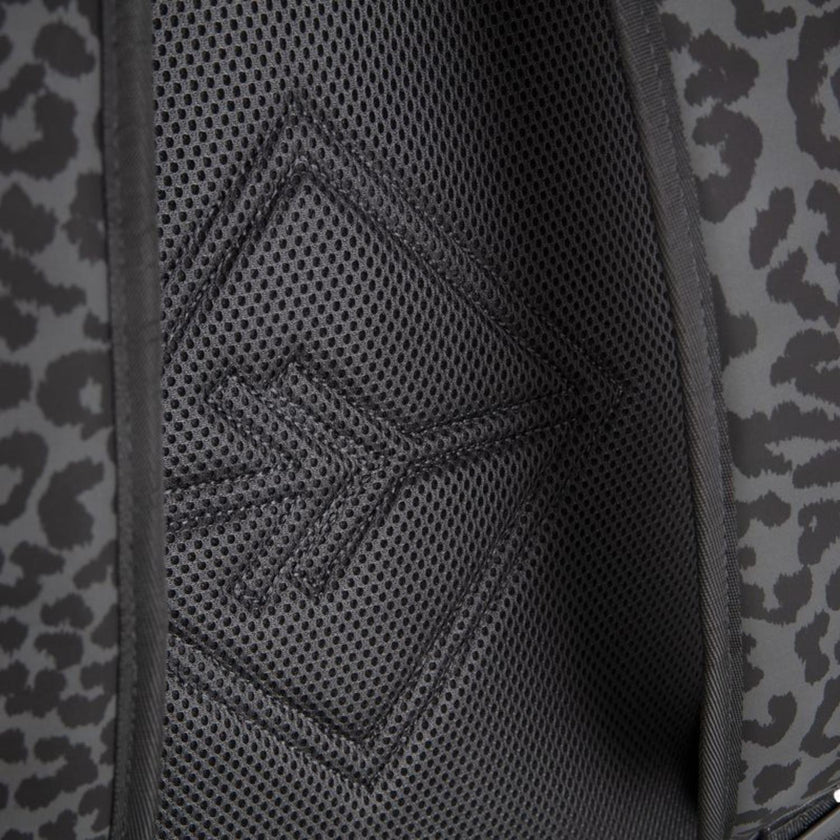 New Rebels Laptoprugzak 51.1525 New York Leopard Black 00