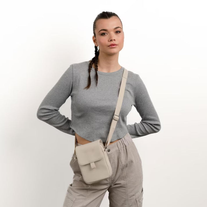 Kapten & Son Tas Mala Sandstone Kapten & Son Tas Mala Sandstone