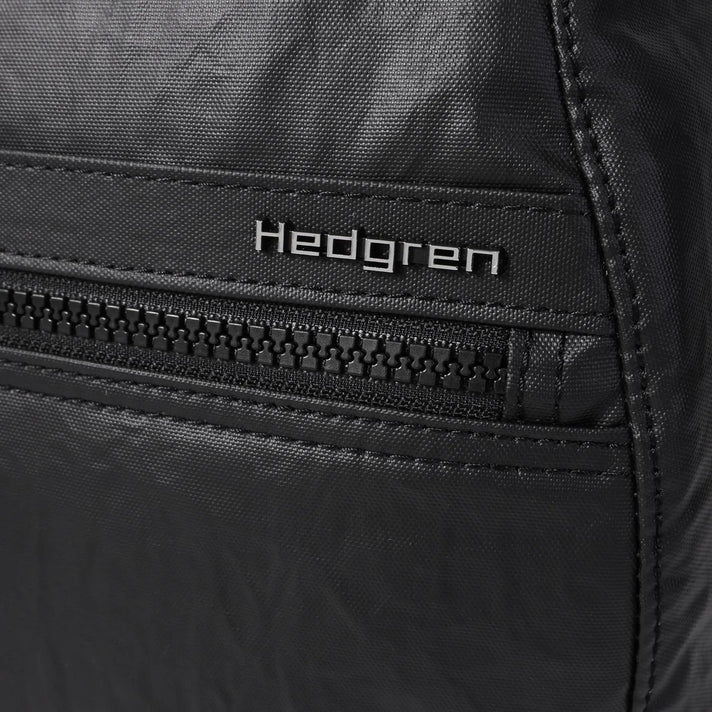 Hedgren Rugzak HIC11L Vogue L Creased Black/Coral 864 Hedgren Rugzak HIC11L Vogue L Creased Black/Coral 864