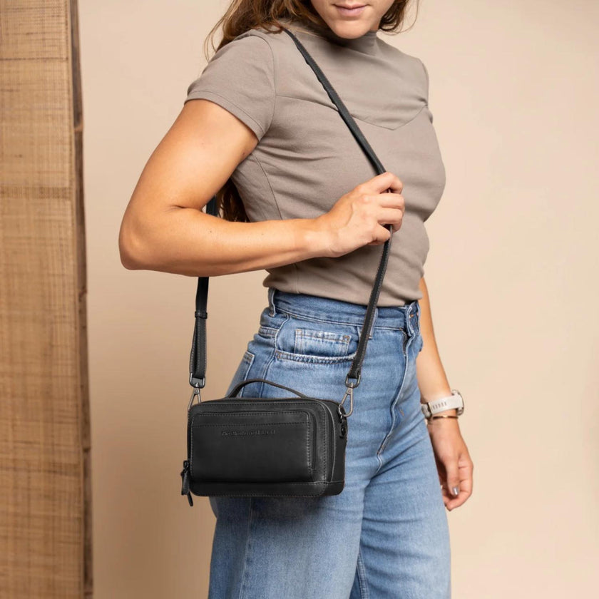 Chesterfield Schoudertas C48.1406 Rovon Zwart 00