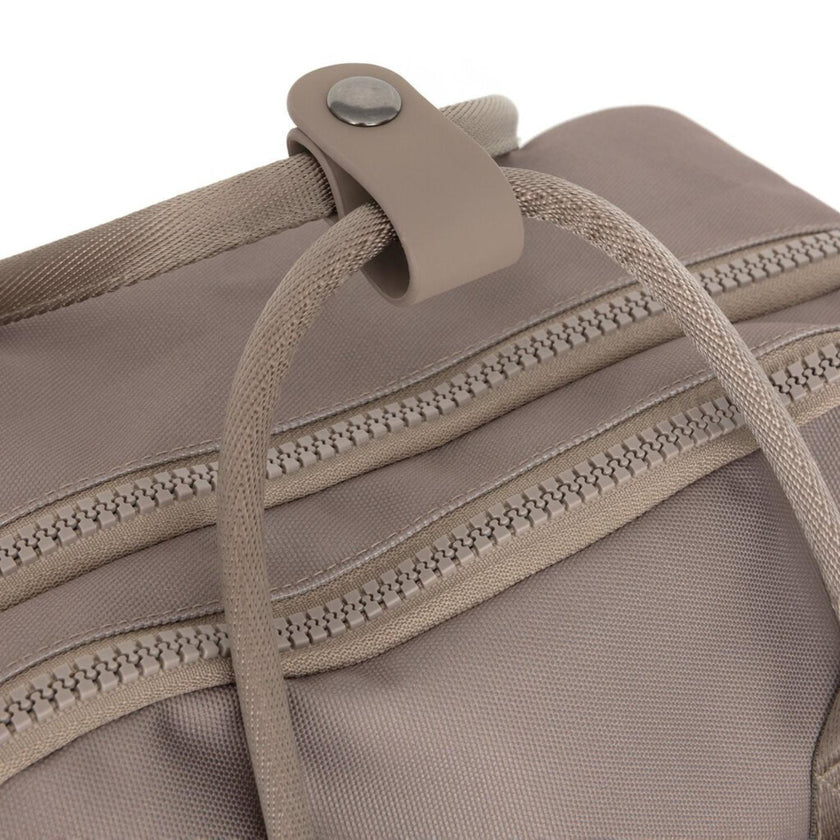 New Rebels Rugzak 51.1545 Ribbi Taupe 39