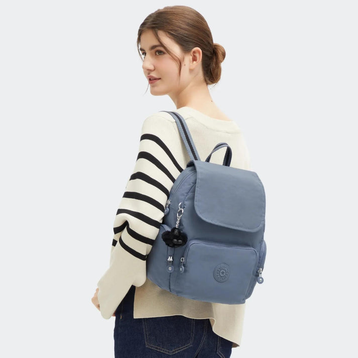 Kipling Rugzak City Zip S 13523 Blue stone 6FB Kipling Rugzak City Zip S 13523 Blue stone 6FB