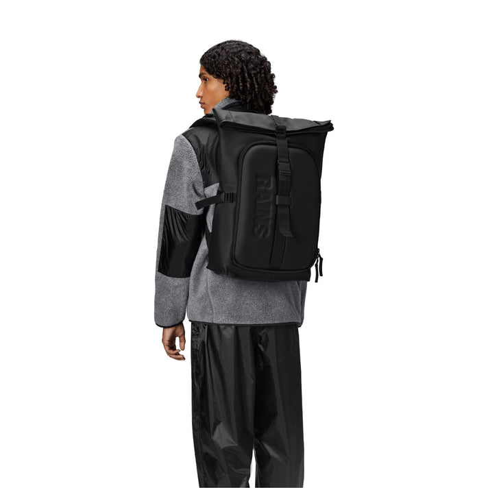 Rains Rugzak 13430 Texel moulded backpack 01 Black Rains Rugzak 13430 Texel moulded backpack 01 Black