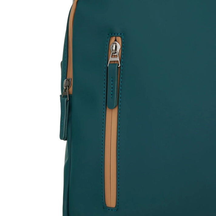 New Rebels Laptoprugzak 51.1504 Milwaukee Petrol 75 New Rebels Laptoprugzak 51.1504 Milwaukee Petrol 75