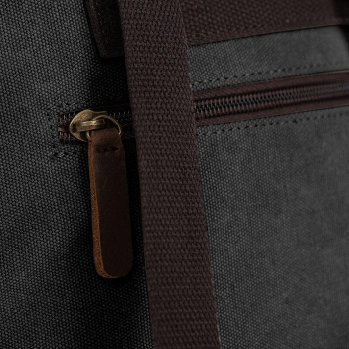 Daniel Ray Rugtas DR25.1385 Pasadena Zwart 00 Daniel Ray Rugtas DR25.1385 Pasadena Zwart 00