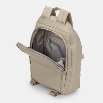 Hedgren Rugzak HIC11 S Vogue RFID Quilted Black 615-09 Hedgren Rugzak HIC11 S Vogue RFID Quilted Black 615-09