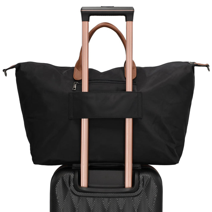 Charm Reistas W00324 Buckingham Zwart 001 Charm Reistas W00324 Buckingham Zwart 001