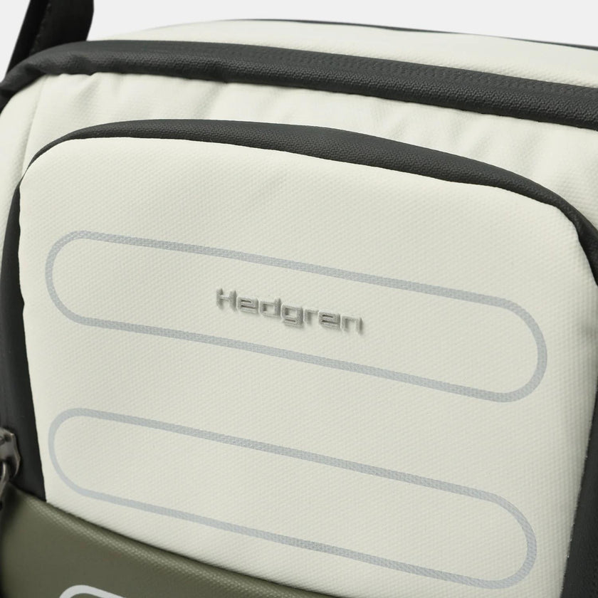 Hedgren Crossover HCMBP15 Relax M Vaporous grey/olive 904