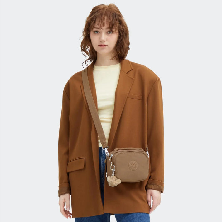 Kipling Tasje Cahir 18061 Early tan 7CN Kipling Tasje Cahir 18061 Early tan 7CN
