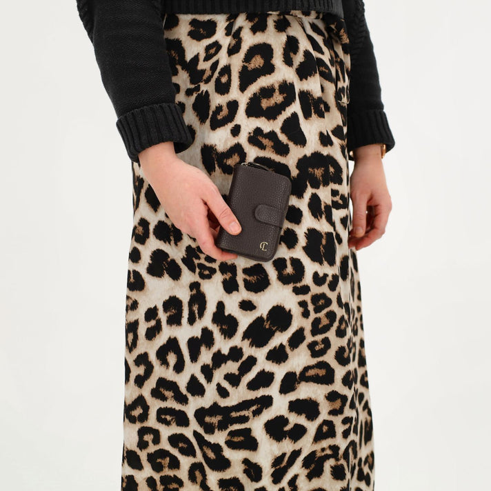 Charm Portemonnee 21277 Washington Donkerbruin 097 Charm Portemonnee 21277 Washington Donkerbruin 097