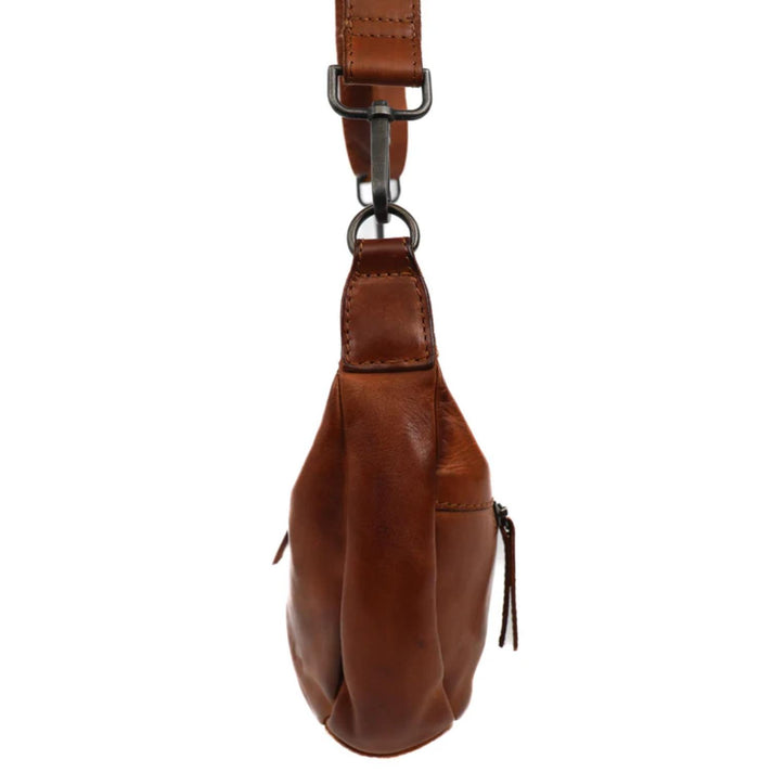 Bear Design Crossbody CL44895 Clara Cognac Bear Design Crossbody CL44895 Cognac