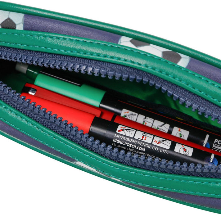 New Rebels Penetui 23.2018 Pencilcase Soccer 02 New Rebels Penetui 23.2018 Pencilcase Soccer 02