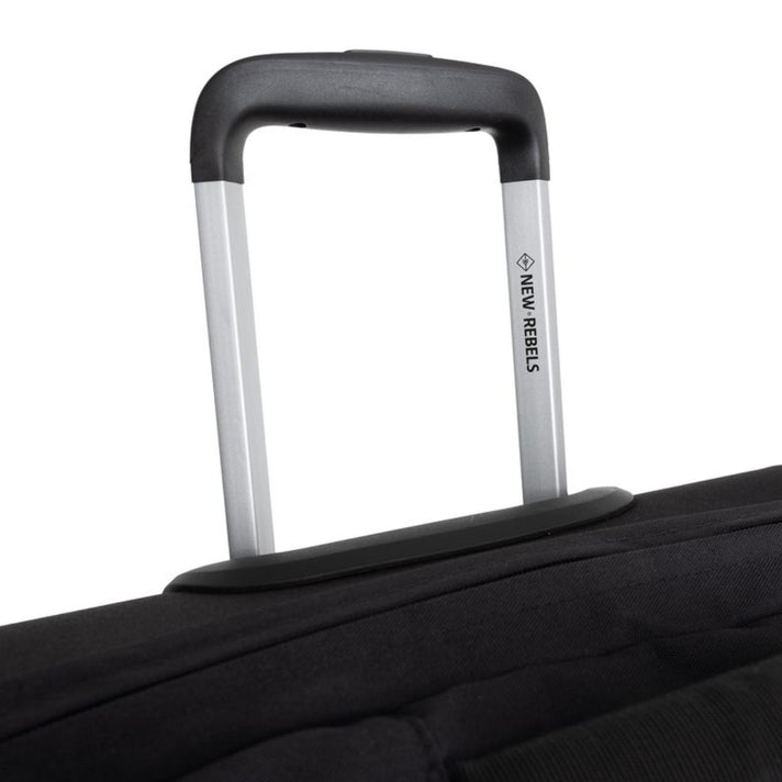 New Rebels Wieltas 21.1033 50cm Zwart 00 New Rebels Wieltas 21.1033 50cm Zwart 00