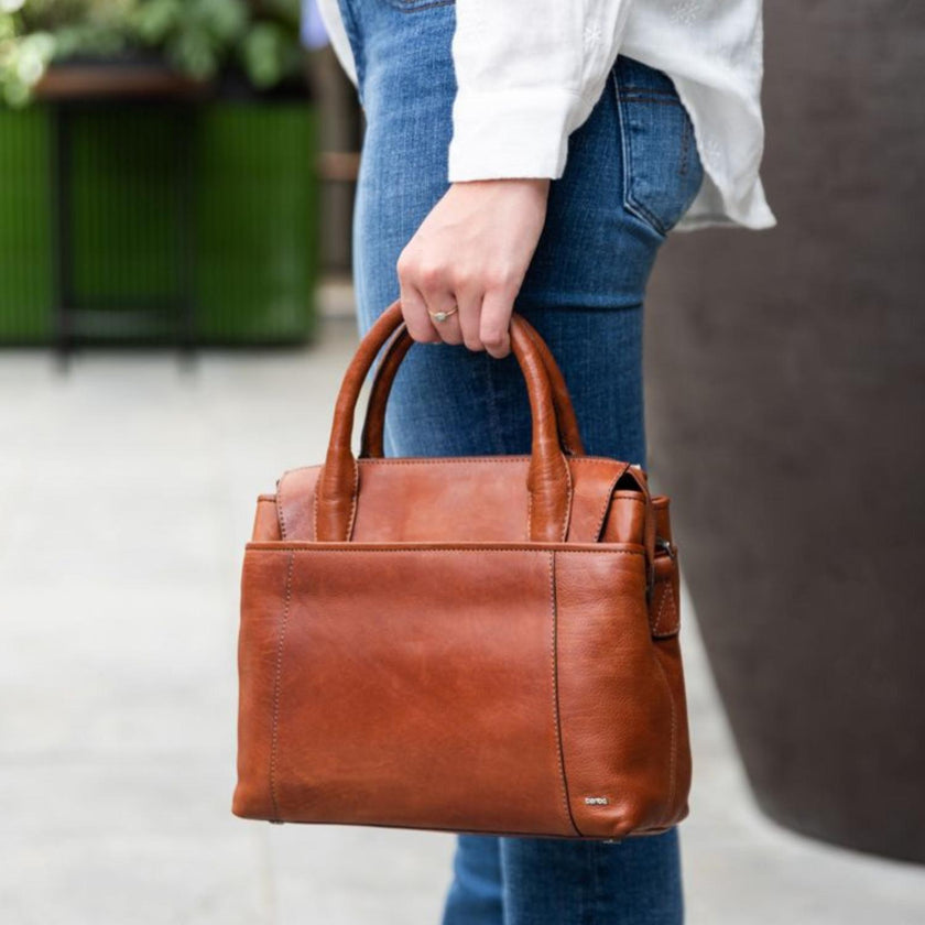Berba Tas 335-200- Lucca Brandy 95