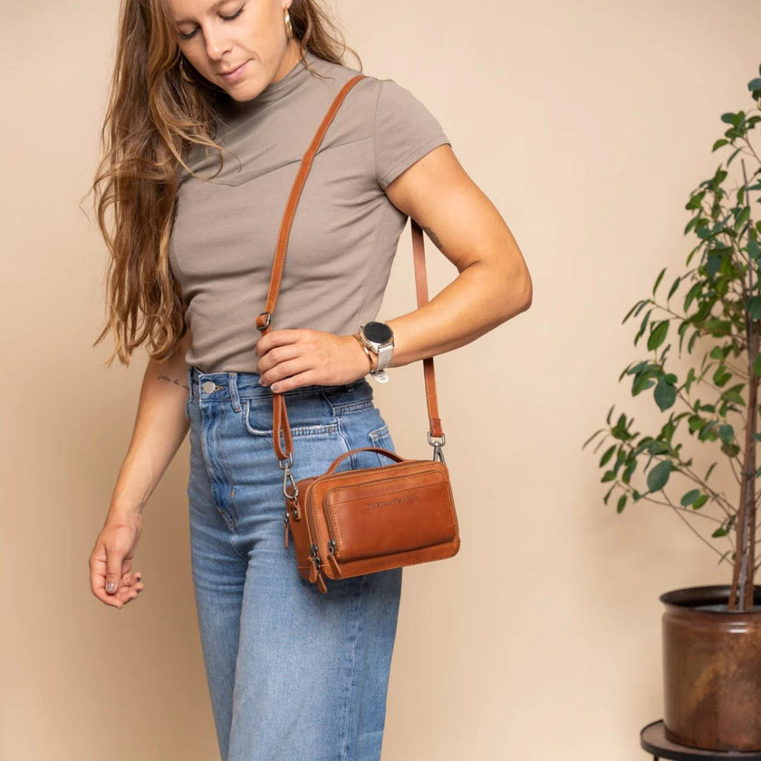 Chesterfield Schoudertas C48.1406 Rovon Cognac 31