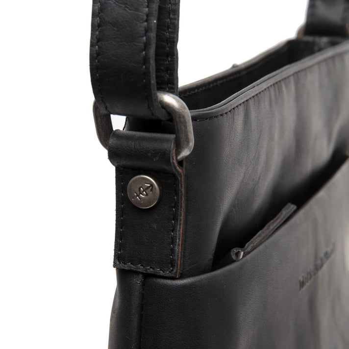 Chesterfield Tas C48.1363 Navene Zwart 00 Chesterfield Tas C48.1363 Navene Zwart 00