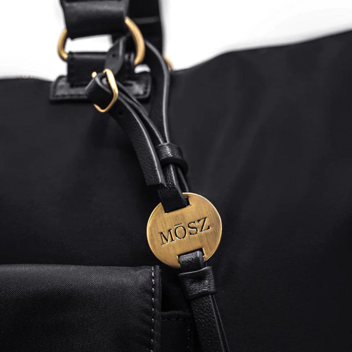 Mosz Reistas Sandy Black uni 02 Mosz Reistas Sandy Black uni 02