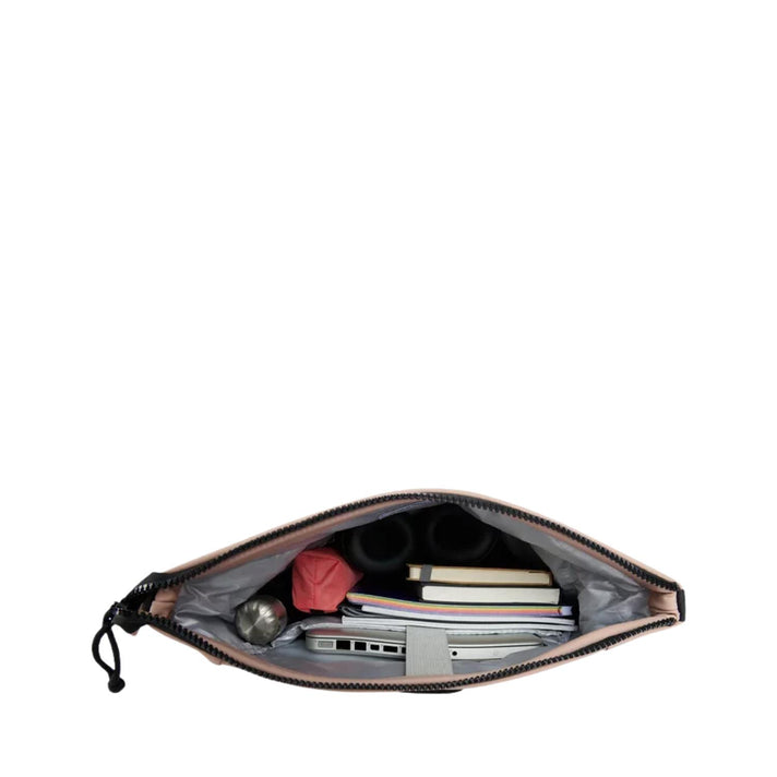 New Rebels Laptoprugzak 51.1135 New York Old Pink 70 New Rebels Laptoprugzak 51.1135 New York Old Pink 70