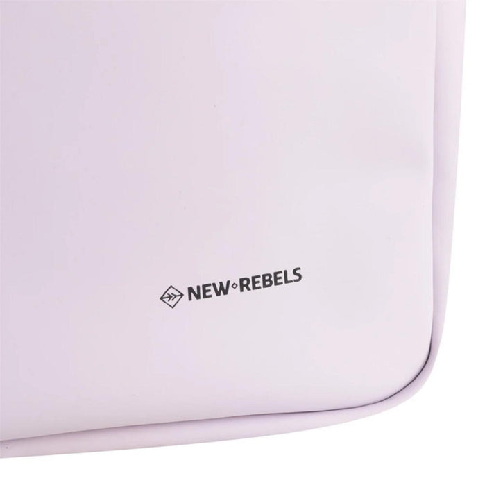 New Rebels Laptoprugzak 51.1504 Milwaukee Lila 12 New Rebels Laptoprugzak 51.1504 Milwaukee Lila 12