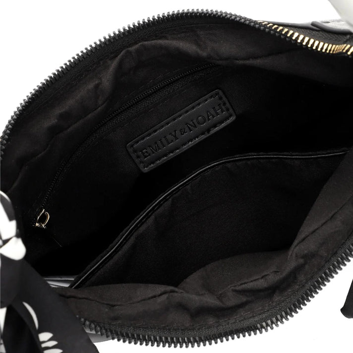 Emily & Noah Tas 64921 Ellen Black 100 Emily & Noah Tas 64921 Ellen Black 100