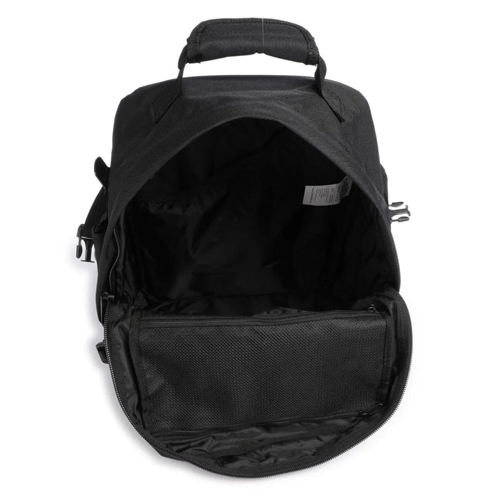 Cabin Zero Rugzak CZ33 28 Ltr Classic Tech Absolute Black 1201 Cabin Zero Rugzak CZ33 28 Ltr Classic Tech Absolute Black 1201