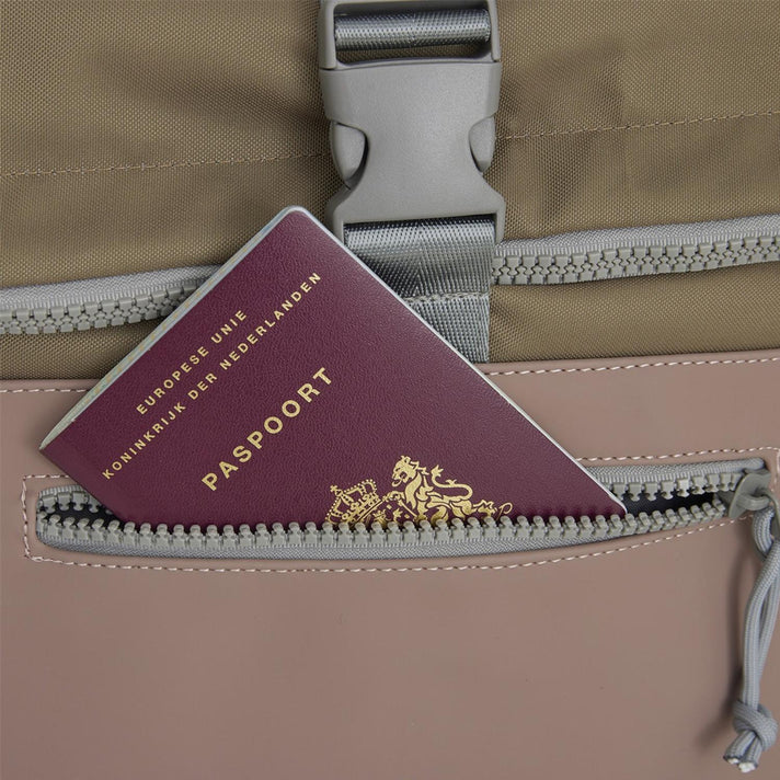 New Rebels Rugzak 51.1475 New York Old pink 70 New Rebels Rugzak 51.1475 New York Old pink 70