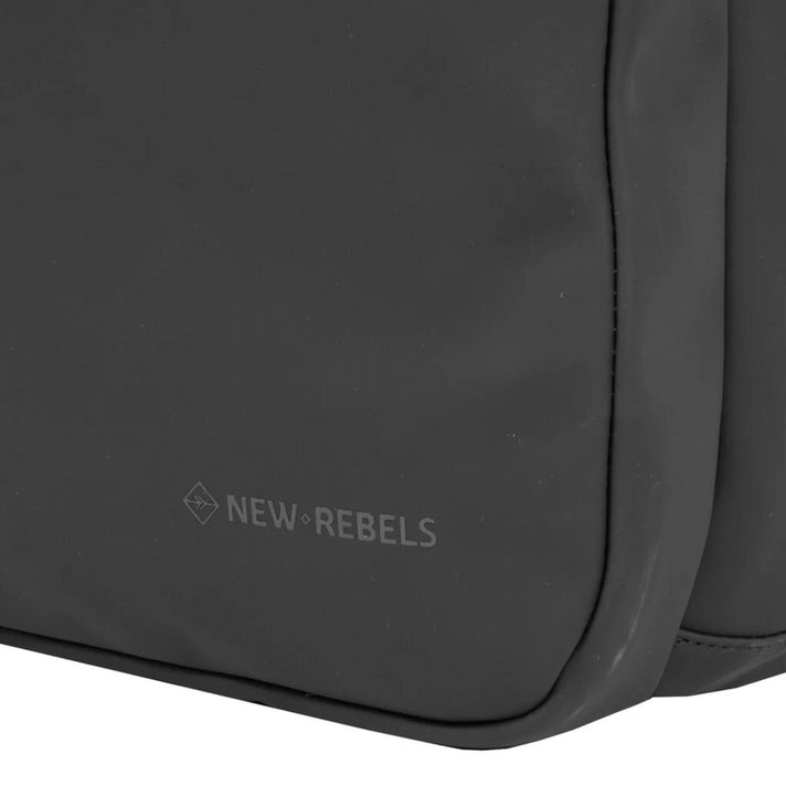 New Rebels Laptoprugzak 51.1315 Milwaukee Black 00 New Rebels Laptoprugzak 51.1315 Milwaukee Black 00