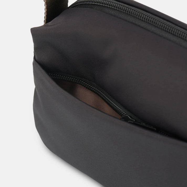 Hedgren Tas HNOV02 Neutron Small Black 003 Hedgren Tas HNOV02 Neutron Small Black 003