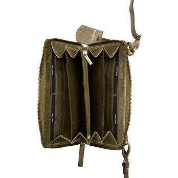 Burkely Telefoontasje 1000425 Phone Wallet 71 Forest Green Burkely Telefoontasje 1000425 Phone Wallet 71 Forest Green