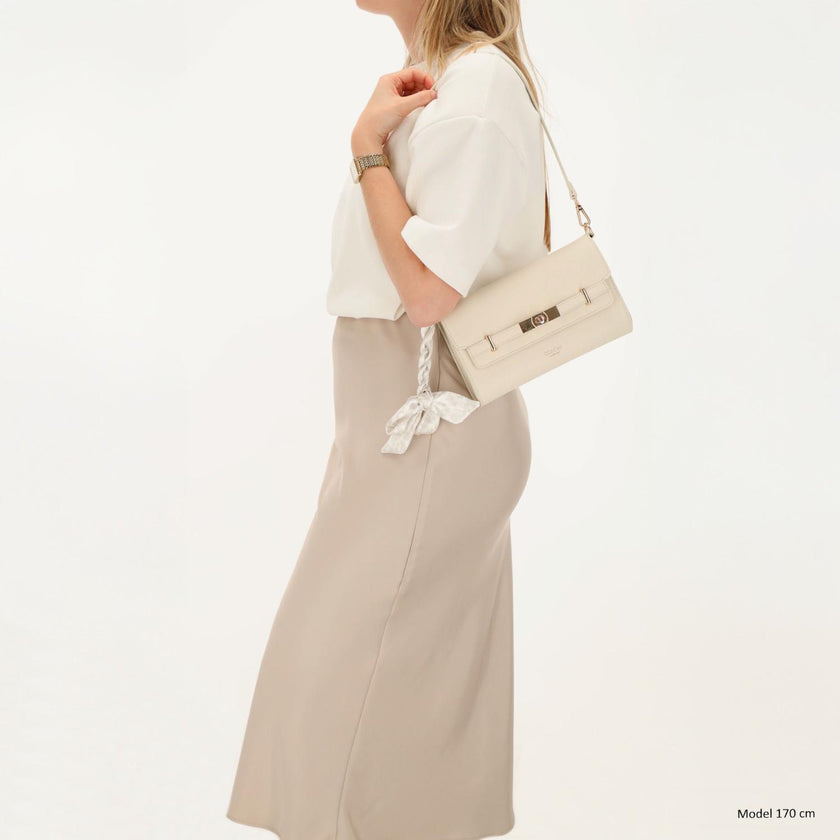 Charm Tasje klep W01438 The Hamptons Creme 138