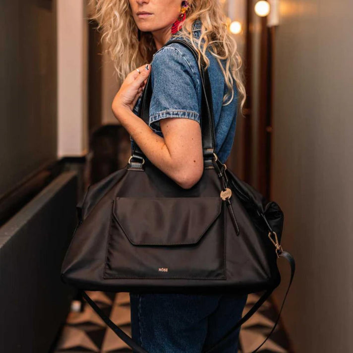 Mosz Reistas Sandy Black uni 02 Mosz Reistas Sandy Black uni 02