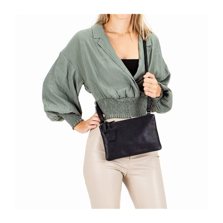 Burkely Tas 8005432 Crossover L 10 Zwart Burkely Tas 8005432 Crossover L 10 Zwart