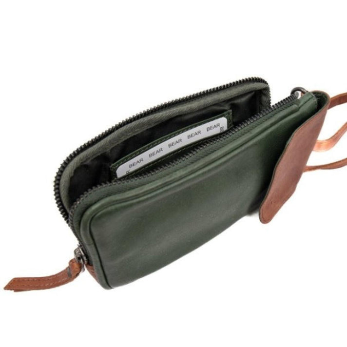 Bear Design Telefoontasje CP2106 Ahana Green Cognac Bear Design Telefoontasje CP2106 Ahana Green Cognac