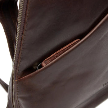 Chesterfield Rugzak C58.0235 Claire Brown 01 Chesterfield Rugzak C58.0235 Claire Brown 01