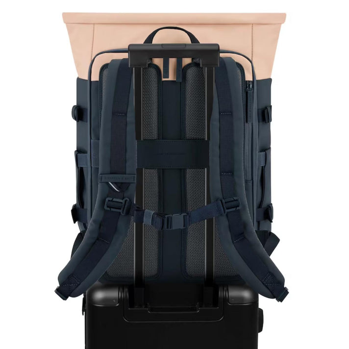 Kapten & Son Rugzak Helsinki Pro Navy Blush Kapten & Son Rugzak Helsinki Pro Navy Blush