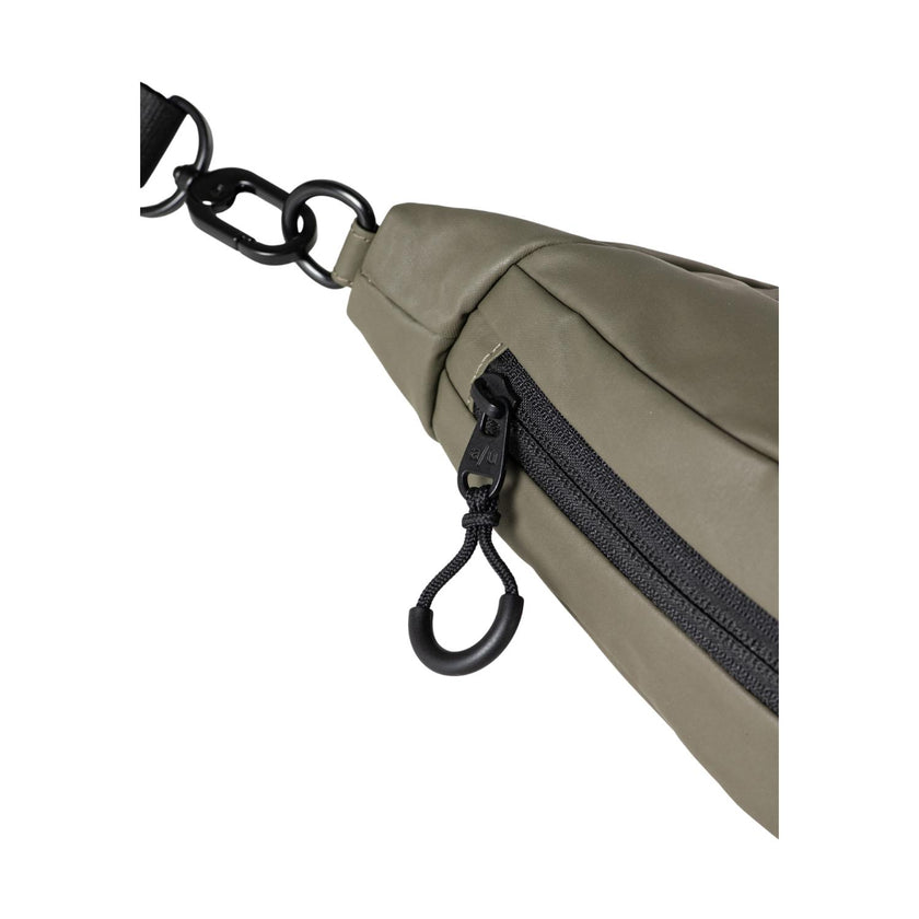 Aunts&Uncles Crossbody 10407 Yoshii RE 9 Fallen Rock