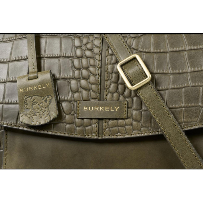 Burkely Telefoontasje 1000425 Phone Wallet 71 Forest Green Burkely Telefoontasje 1000425 Phone Wallet 71 Forest Green
