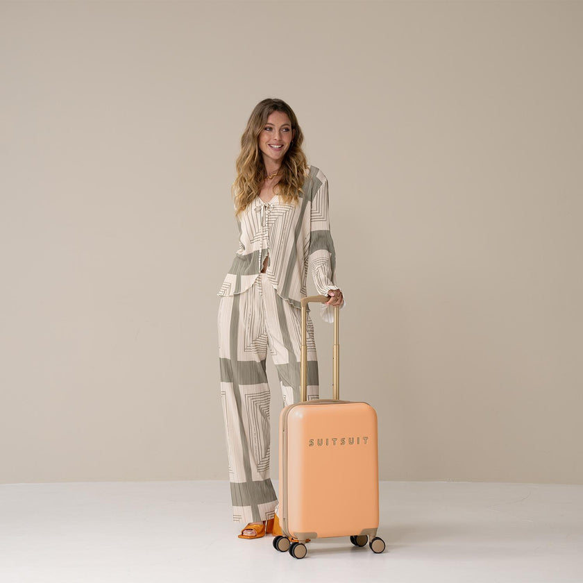 SUITSUIT Handbagagekoffer TR-65075 55 cm Fusion Pale Orange