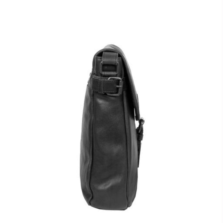 Justified Tas 12.1359* Mia Black 00 Justified Tas 12.1359* Mia Black 00