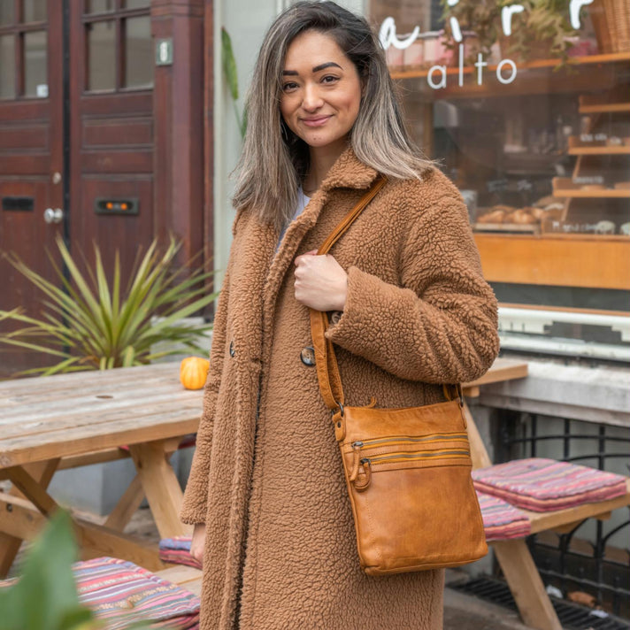 Bear Design Tas CL40524 Luna Geel Bear Design Tas CL40524 Luna Geel