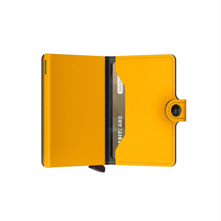 Secrid Pasjeshouder Miniwallet* Yard Ochre Secrid Pasjeshouder Miniwallet* Yard Ochre