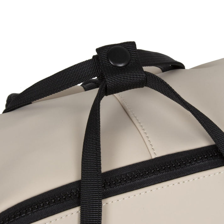 New Rebels Laptoprugzak 51.1195 Chicago Fel Beige 53 New Rebels Laptoprugzak 51.1195 Chicago Fel Beige 53