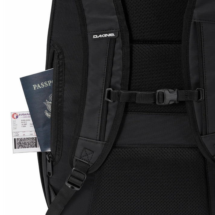 Dakine Rugzak Campus Premium 28 Liter Black ripstop Dakine Rugzak Campus Premium 28 Liter Black ripstop
