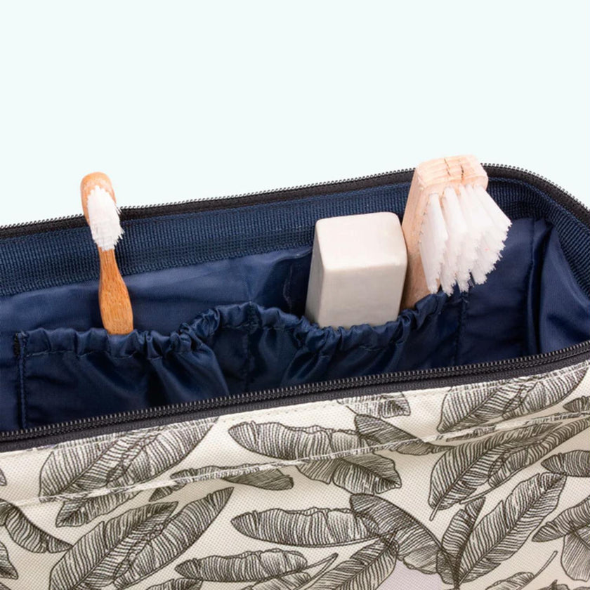 Cabaïa Toilettas Travel kit Andrassy Ut