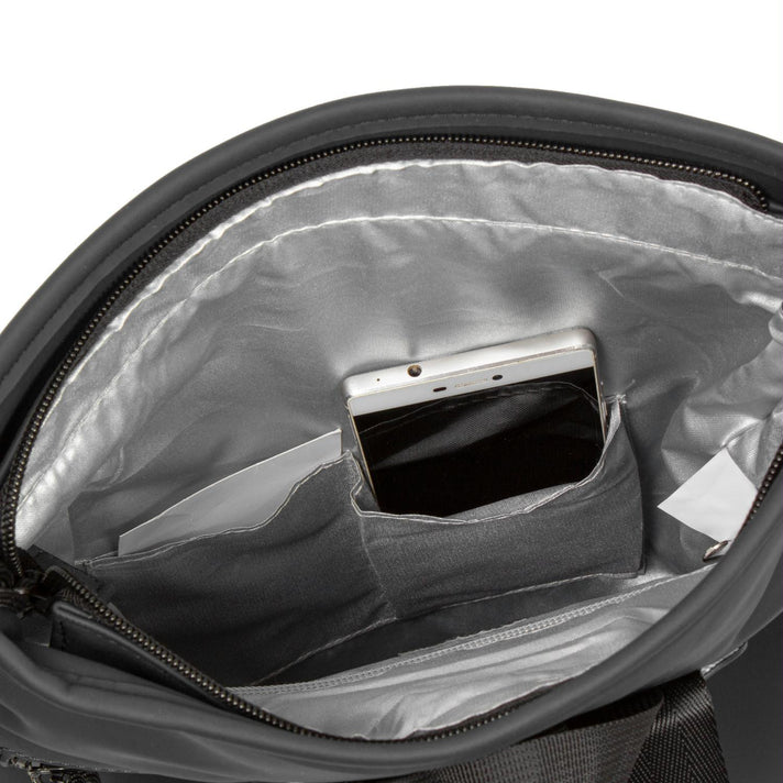 New Rebels Rugzak 51.1255 Los Angeles Zwart 00 New Rebels Rugzak 51.1255 Los Angeles Zwart 00